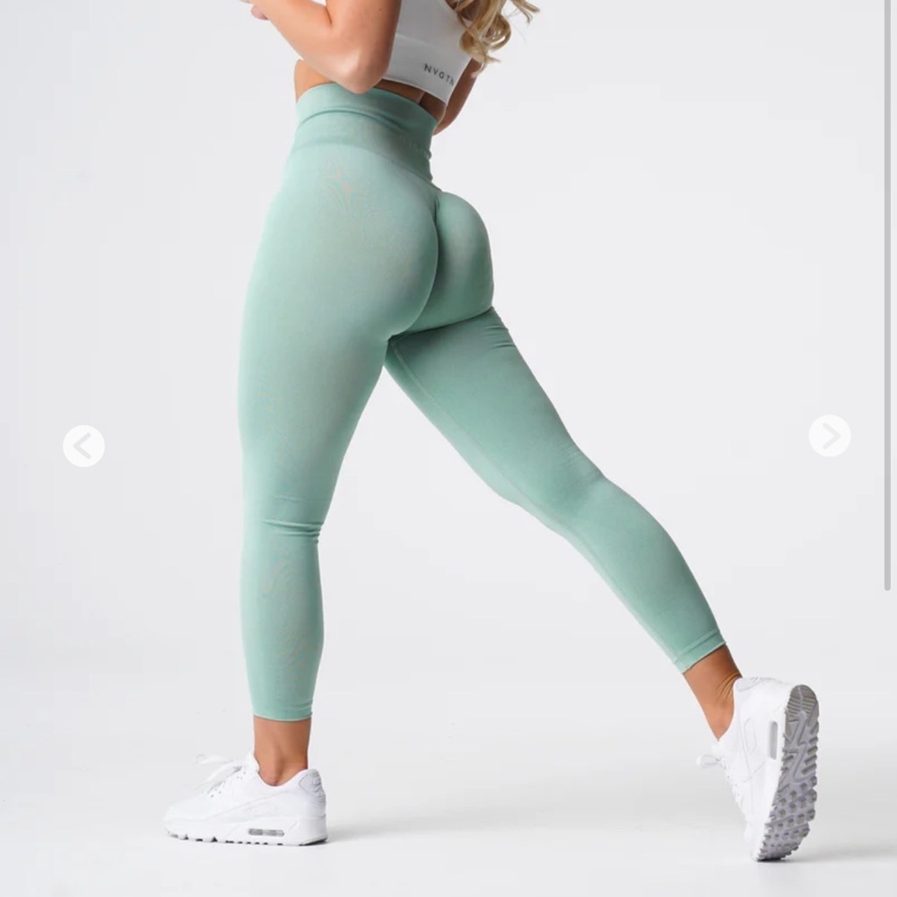 NVGTN Sage Green NV Seamless Leggings - Picture 6 of 7
